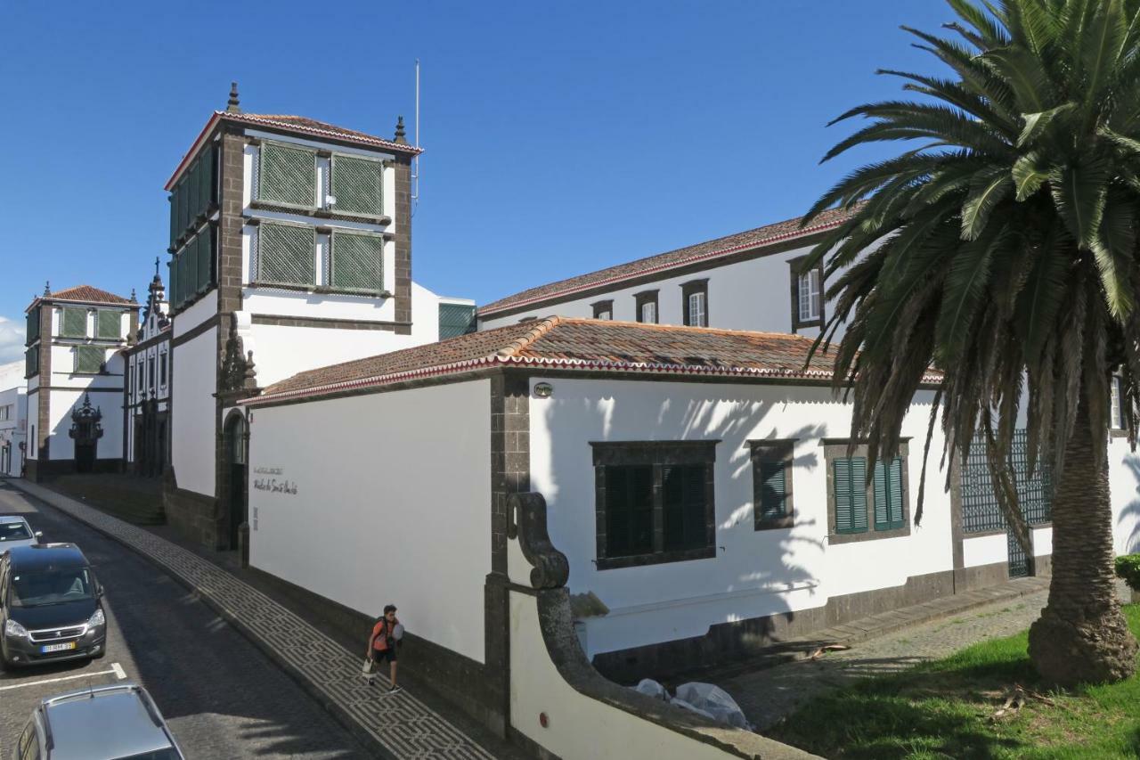 Апартаменты Downtown Ponta Delgada Экстерьер фото